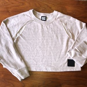 NWOT IVY PARK CROP SWEATSHIRT